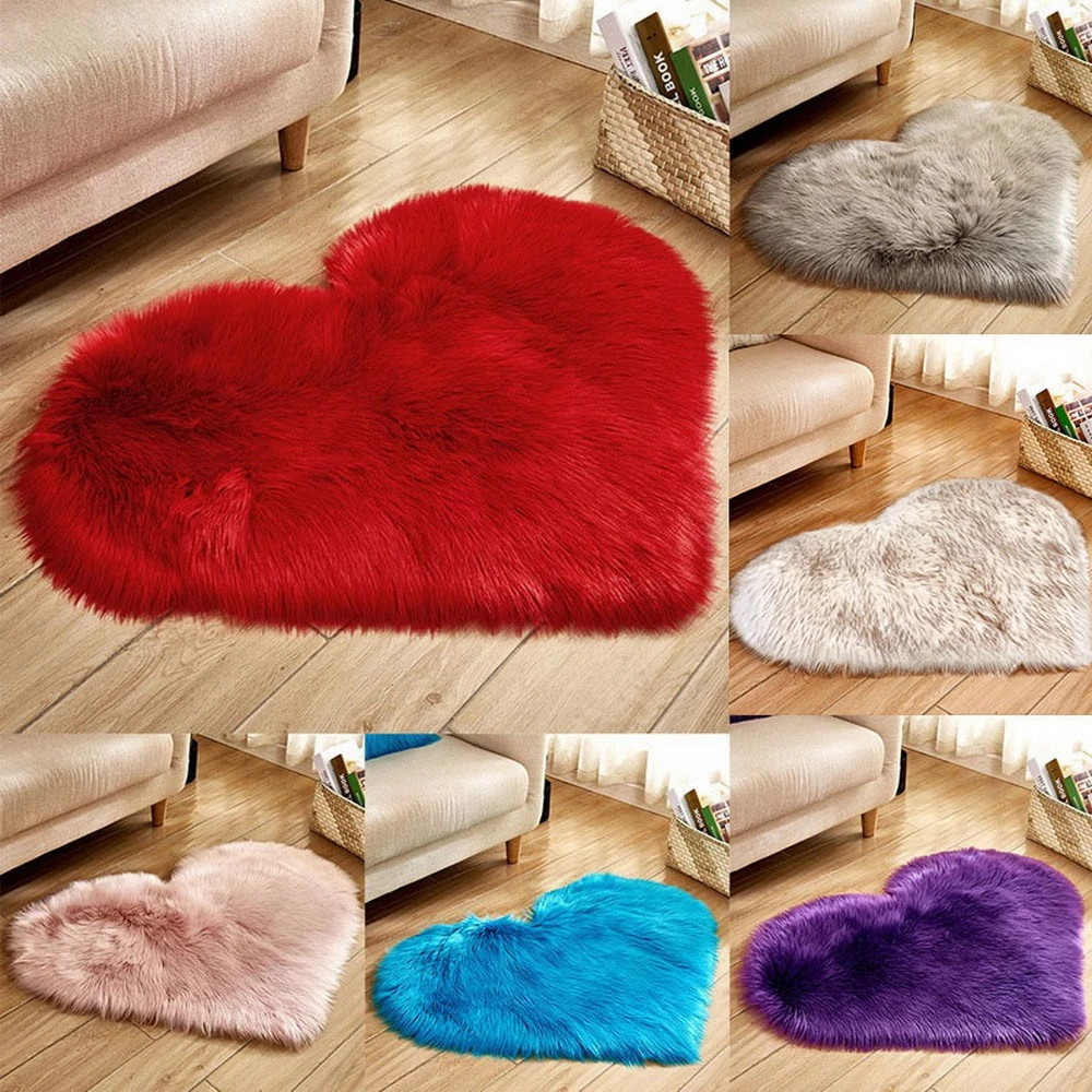 Furry สีทึบหัวใจพรมห้องนอนเบาะ - Outdoor Furniture For Cafe บทวิจารณ์และราคา